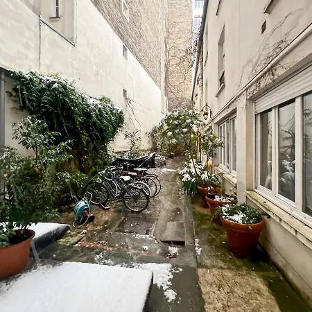 A Deux Pas De Gare Du Nord 3* Parigi
